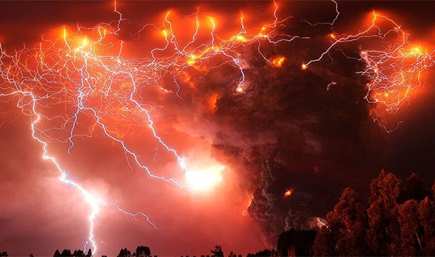 24. Volcanic Lightening: When a volcano explodes, the amount of electrical and static charges released can sometimes lead to this firey electrical storm.