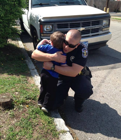 policeandkid6