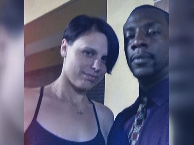 mj-godupdates-trooper-helps-kids-whose-parents-die-on-halloween-4